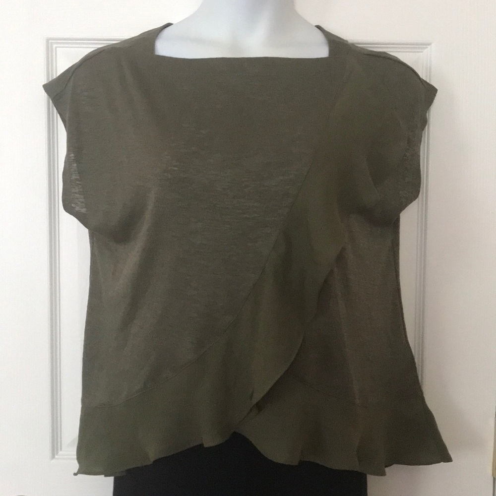 NWT Banana Republic olive green ruffle top